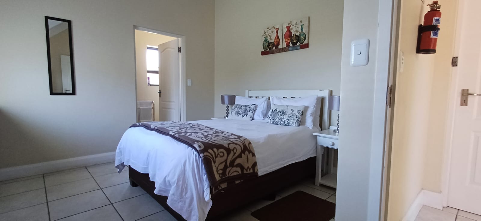 4 Bedroom Property for Sale in The Village Western Cape